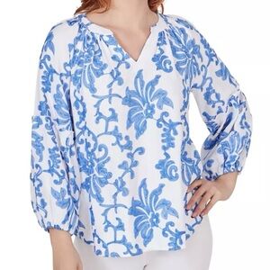 Ruby Rd. White Blouse with Embroidered Blue Floral Design Size 2X